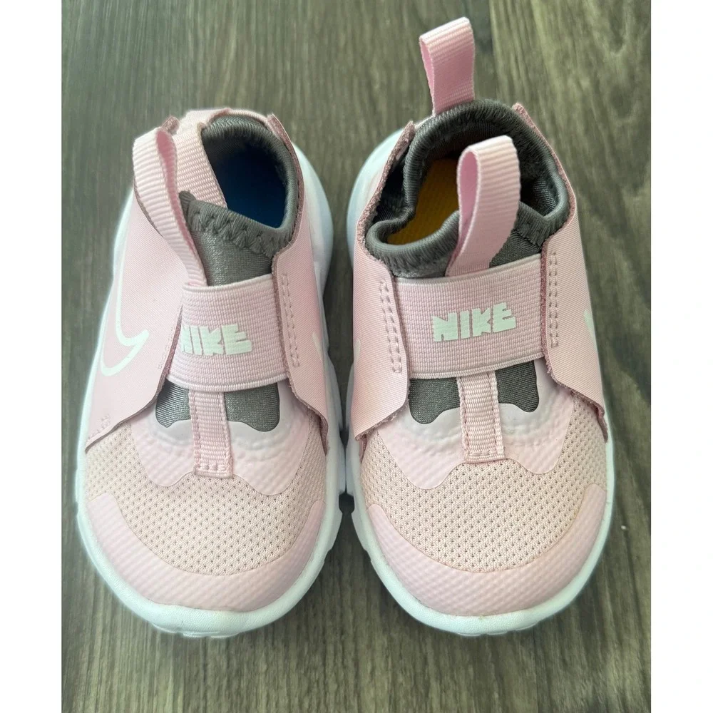 NEW Girls baby toddler 5c nike rose pink shoes